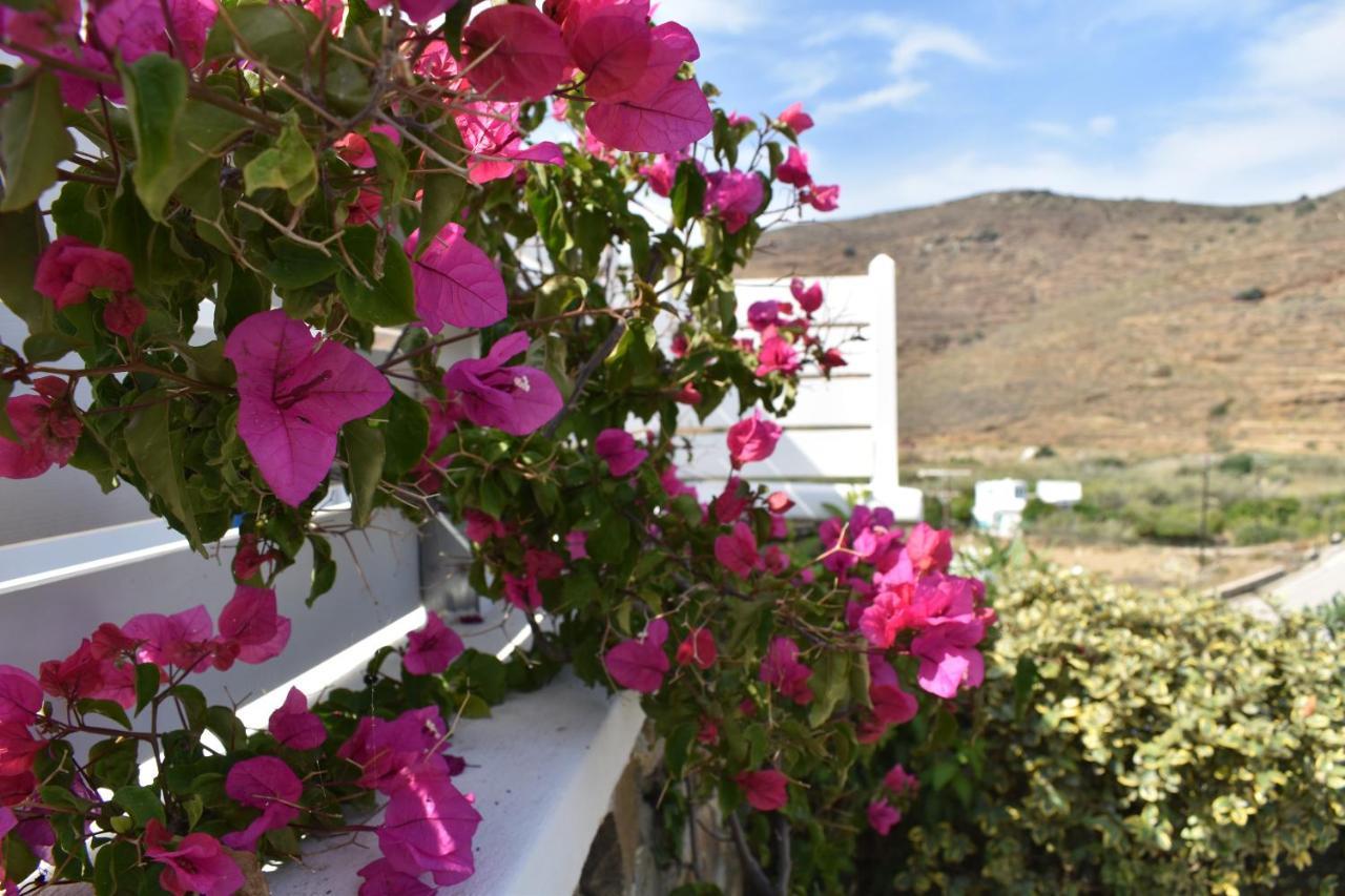 Ursa Major Suites Tinos Exterior foto